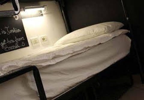 Others The Yellow - Hostel