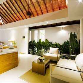 Lanna Samui 1, Khách sạn The Lazy Coconut Pool Bar - Holiday Inn Resort Samui