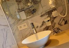 อื่นๆ 4 Retro Brussels