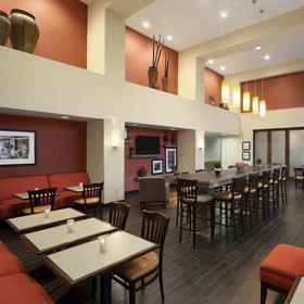 Hampton Inn and Suites Conroe - I-45 North1 , 飯店Conroe Regional Medical Center
