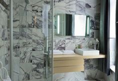 อื่นๆ 7 Retro Brussels