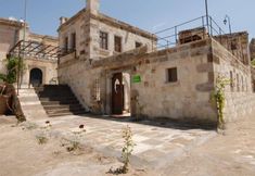 其他 7 The Dorm Cave By Travellers