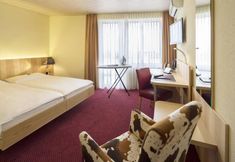 อื่นๆ 3 Leoneck