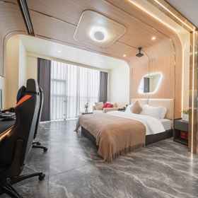 Hotel Main Pic1Mulan·Spruce E-sports Hotel (Guanyinqiao Branch)，Chongqing Yuzhong Qingyu Daily-Use Building Materials Business Department飯店