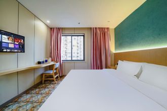 Others Shanghai Haishan Phoenix Hotel (Tongji Hospital Xincun Road Metro Station Store)