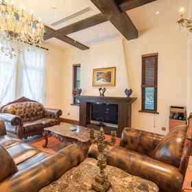 Hotel Main Pic1Little Times·St. John Castle Homestay,Golden Villa Resort Shanghai飯店