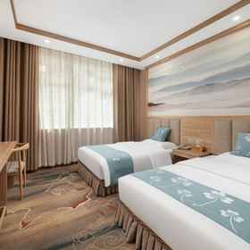 Hotel Main Pic1Smile Hotel (Chazhuang Impression Wanzhong Store)，Baihong Education Training Center飯店