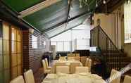 Others 4 Bridal Tea House Hotel (Yau Ma Tei Wing Shing Lane)