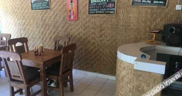 Others Coconut Beach Bungalows & Warung Exst TemanTeman 2