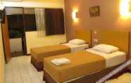 Others 7 Hotel Lestari Near Lippo Plaza Mall Jember