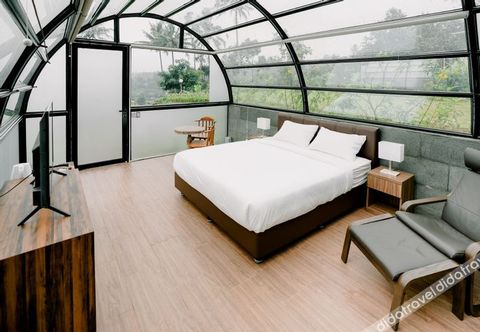 기타 Lot449 Glass House
