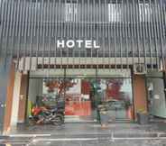 Lainnya 7 奥尔布斯帕克兰兹酒店(Allbes Parklands Hotel)