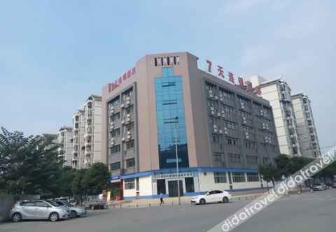 Bangunan 7 Days Inn (Chengdu Wuhou Cuqiao Metro Station)