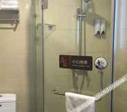 In-room Bathroom 3 7天优品酒店(盘锦步行街客运站店)