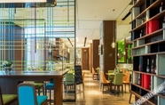 Restaurant 2 Hampton by Hilton Hangzhou Binjiang