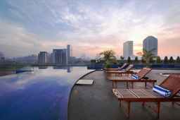 Merlynn Park Hotel, Rp 948.959