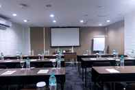 Functional Hall MaxOne Sabang Jakarta