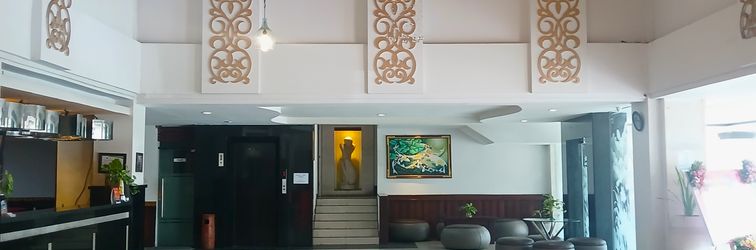 Lobby Nirmala Hotel Denpasar