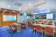 Sảnh chức năng Hotel Dafam Pekalongan