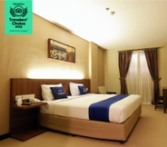 Bedroom 3 Hotel Dafam Cilacap