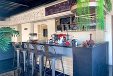 Bar, Cafe and Lounge Top Malioboro Hotel Yogyakarta