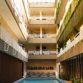 Swimming Pool 1 THE RIVAVI, Joni Restaurant Hotels