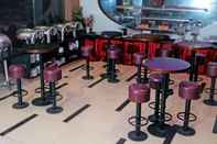 Bar, Kafe, dan Lounge World Hotel Jakarta - Bandengan