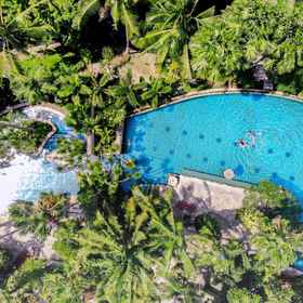 Swimming Pool 1 Lorin Solo Hotel, Khách sạn Hotel Syariah Arini