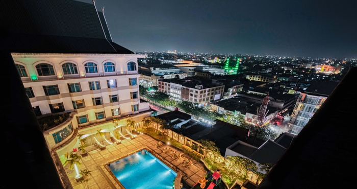 Bangunan Grand Jatra Hotel Pekanbaru