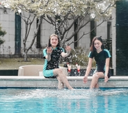 Swimming Pool 7 Grand Jatra Hotel Pekanbaru