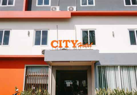 Exterior City Hotel Mataram