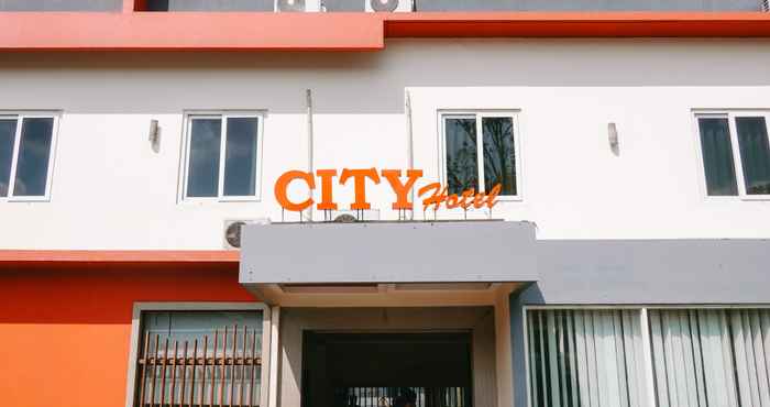 Exterior City Hotel Mataram