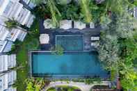 Swimming Pool THE 1O1 Bali Fontana Seminyak