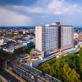 Exterior / Building 1 Everyday Smart Hotel Malang, Kantor Pos Indonesia Gadang Hotels