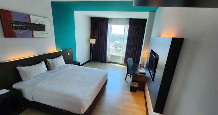 Bangunan Kings Hotel Nagoya Batam