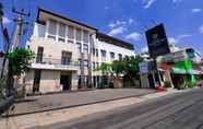 Luar Bangunan 2 Grand Malioboro Yogyakarta Hotel