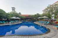 Swimming Pool Kuta Beach Club Hotel