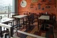 Bar, Cafe and Lounge Nite & Day Jakarta - Mangga Besar