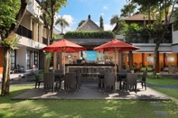 Bar, Kafe dan Lounge Amadea Resort & Villas Seminyak Bali