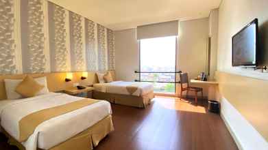 Bedroom 4 Hotel 88 Embong Malang By WH