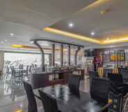 Restaurant 7 Hotel Continent Centrepoint Makassar
