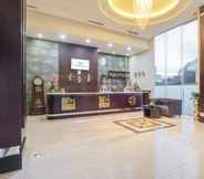 Lobby 3 Hotel Continent Centrepoint Makassar