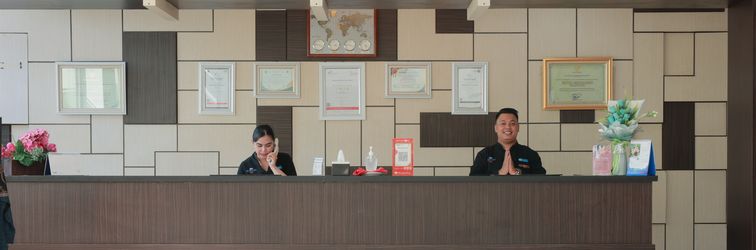 Lobby Megaland Hotel Solo