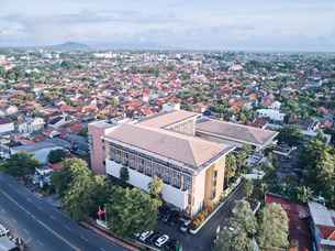 Horison Ultima Ratu Serang, Rp 405.811
