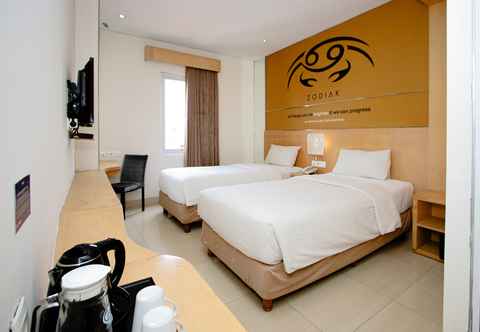 Bedroom Zodiak Asia Afrika by KAGUM Hotels