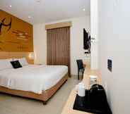 Bedroom 4 Zodiak Asia Afrika by KAGUM Hotels