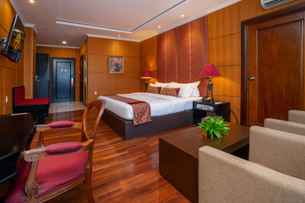 Hotel Bumi Senyiur, Rp 778.050
