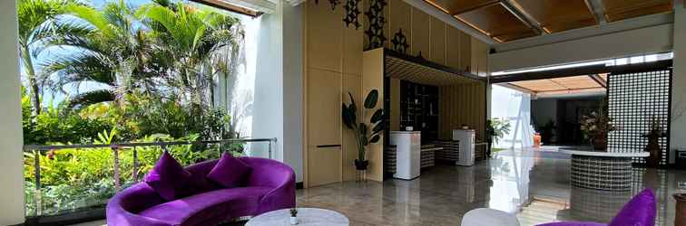 Lobby ILLIRA Lite Praya Lombok 