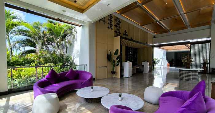 Lobby ILLIRA Lite Praya Lombok 