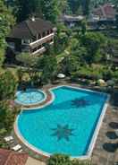 SWIMMING_POOL Taman Sari Hotel and Resort